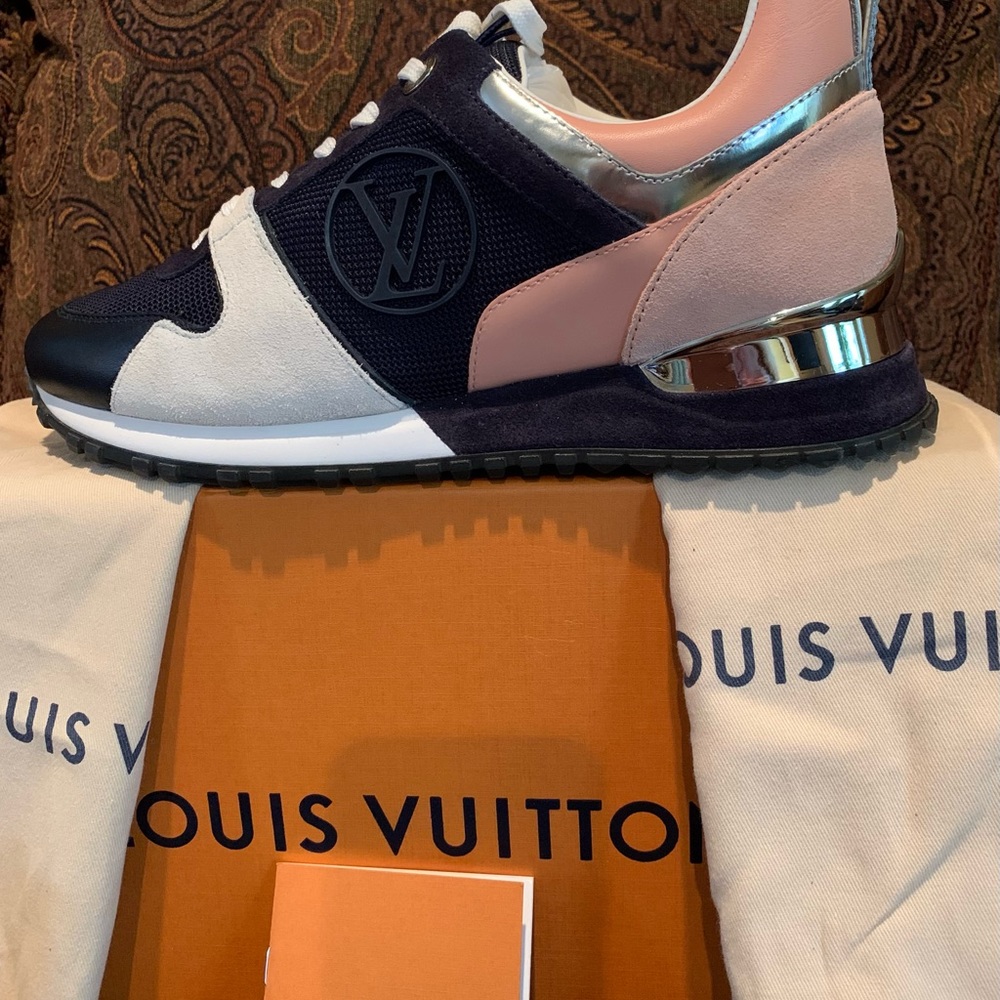 Like New Authentic Louis Vuitton Run Away Sneakers - Picture 5 of 16